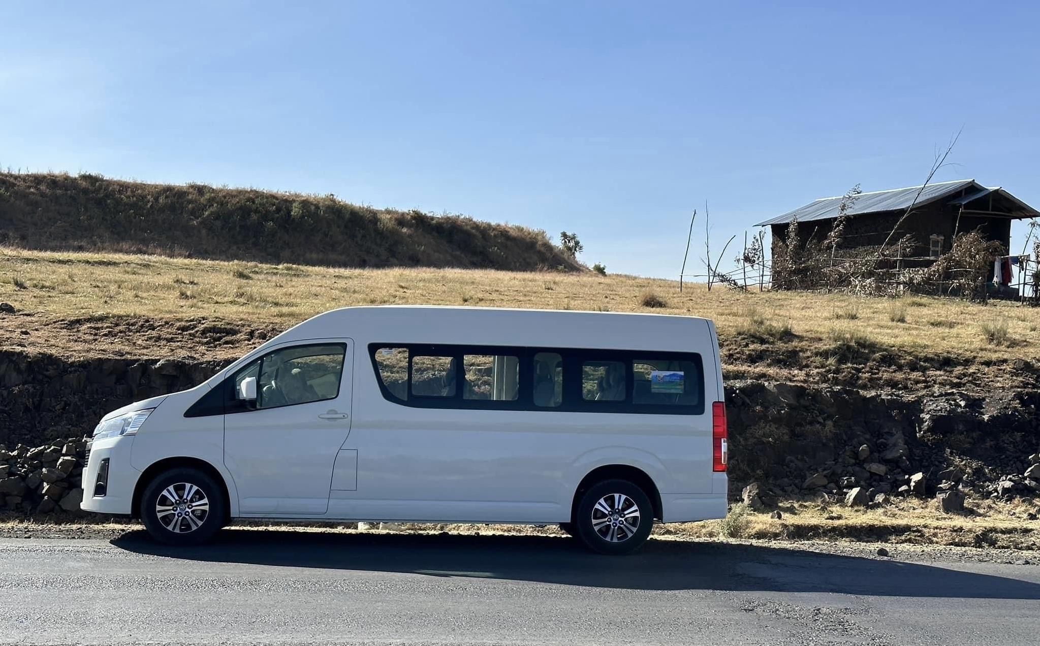 Mini Bus